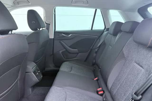 Škoda Kamiq (2021) thumbnail 7