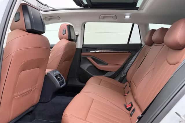 Škoda Superb (2025) thumbnail 8