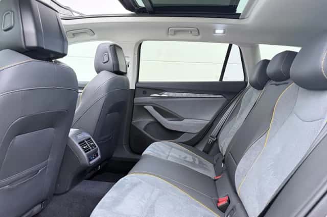 Škoda Superb (2025) thumbnail 6