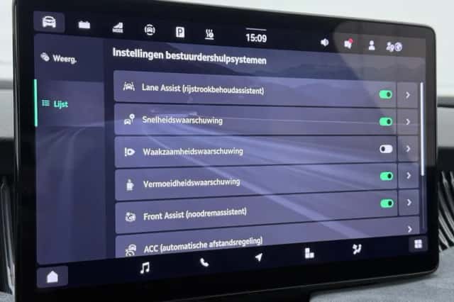 Škoda Superb (2025) thumbnail 9