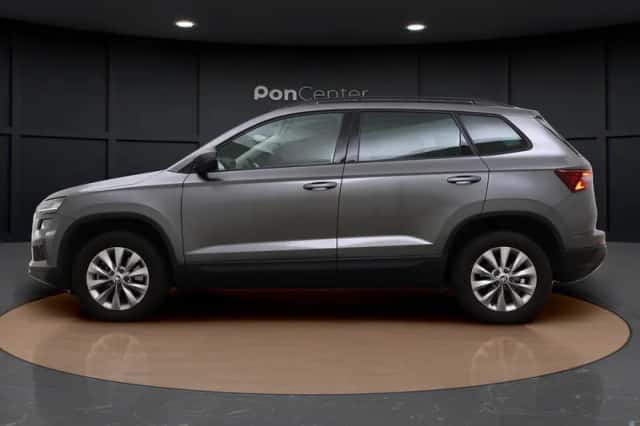 Škoda Karoq (2024) thumbnail 6