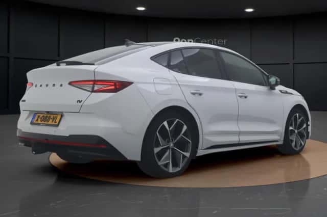 Škoda Enyaq (2024) thumbnail 6