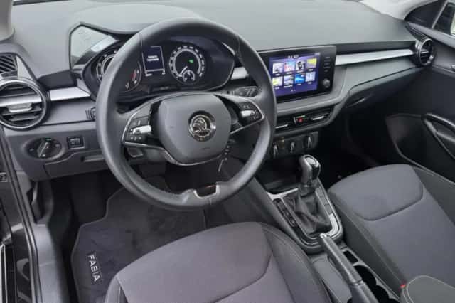 Škoda Fabia (2024) thumbnail 4