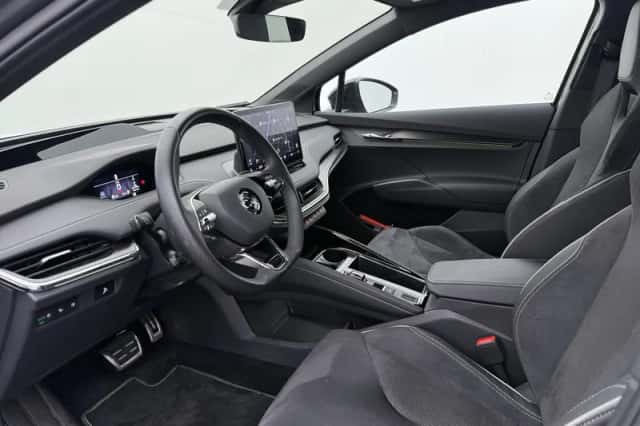 Škoda Enyaq (2024) thumbnail 3