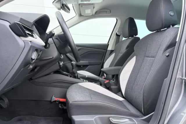 Škoda Kamiq (2024) thumbnail 5