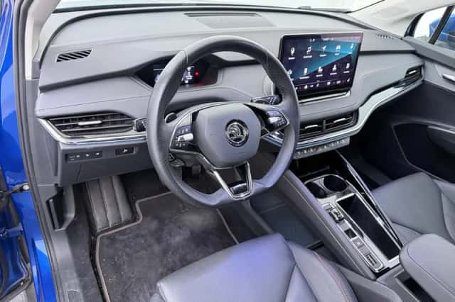 Škoda Enyaq (2021) thumbnail 3