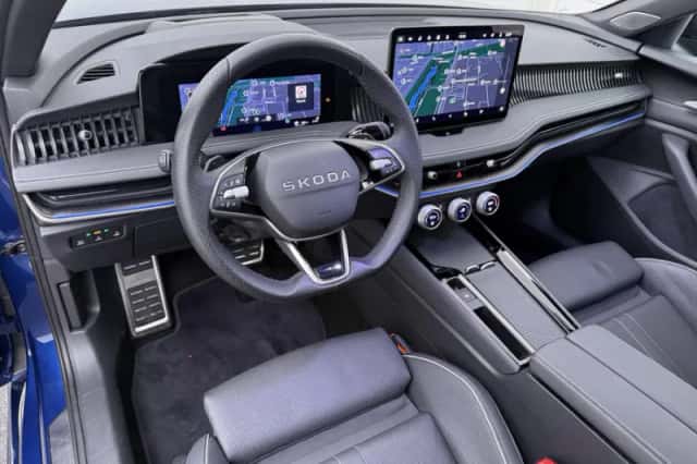 Škoda Superb (2025) thumbnail 4