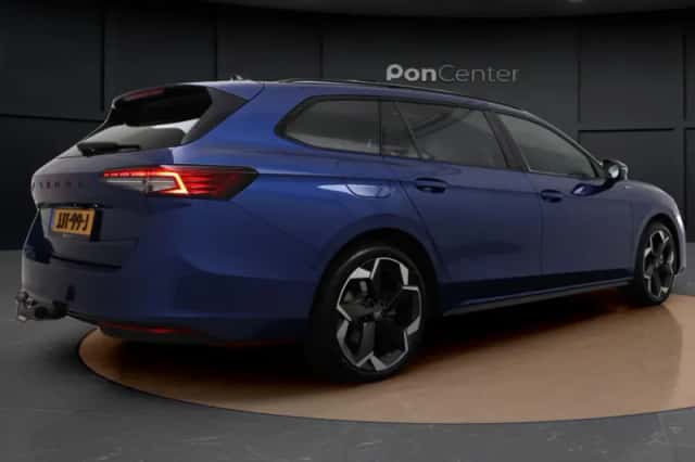 Škoda Superb (2025) thumbnail 6