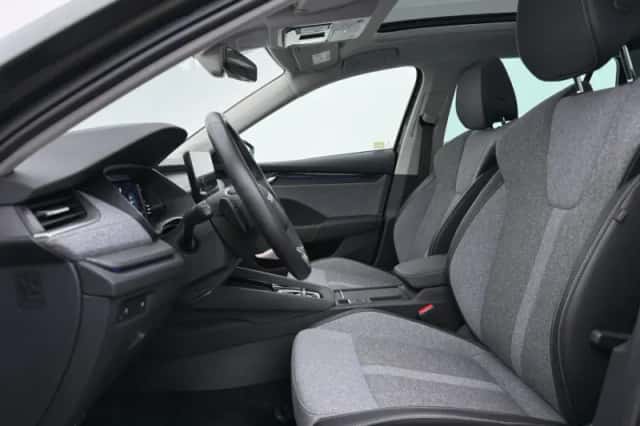 Škoda Octavia (2025) thumbnail 5