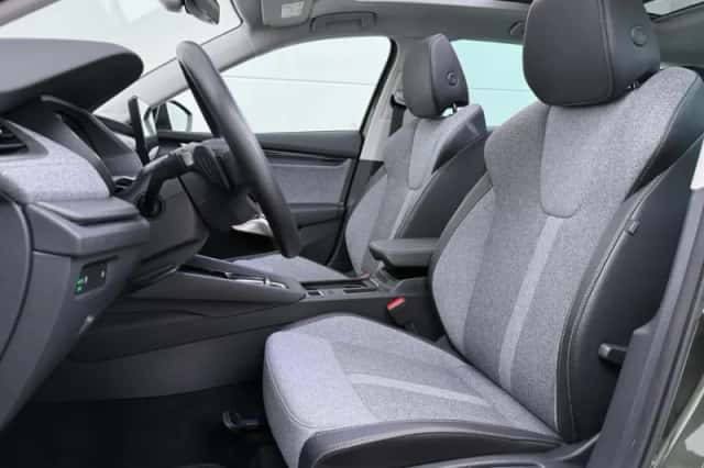 Škoda Octavia (2025) thumbnail 5