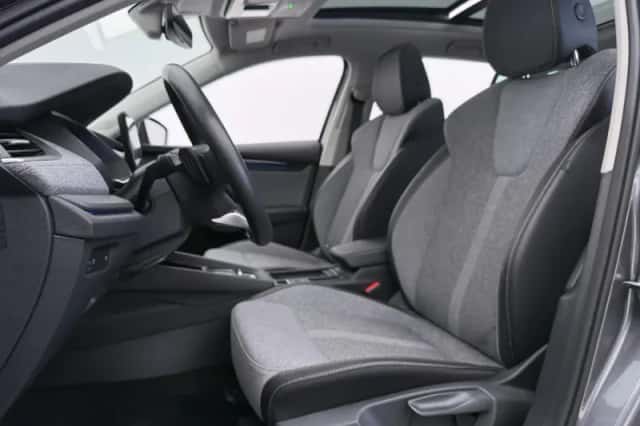 Škoda Octavia (2025) thumbnail 5