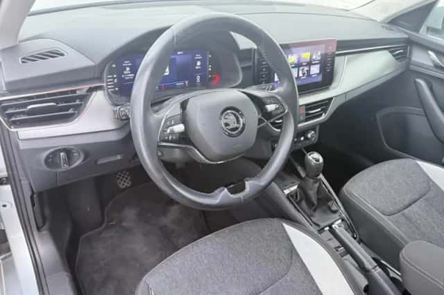 Škoda Kamiq (2021) thumbnail 4