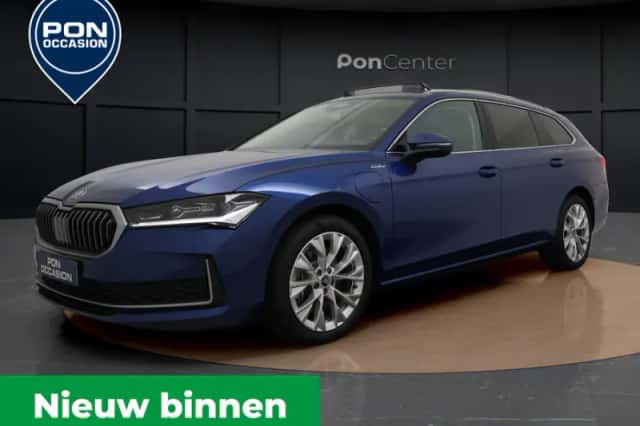 Škoda Superb (2025) thumbnail 2