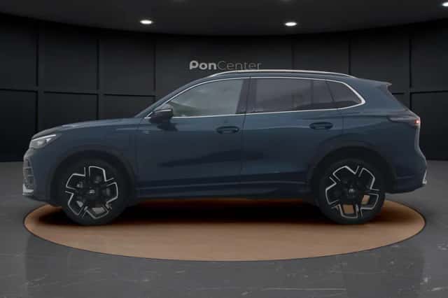 Volkswagen Tiguan (2026) thumbnail 3