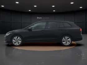 Volkswagen Golf (2026) thumbnail 3