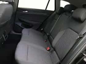 Volkswagen Golf (2026) thumbnail 8