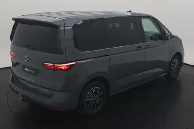 Volkswagen Multivan (2026) thumbnail 4