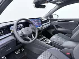 Volkswagen Tayron (2026) thumbnail 2