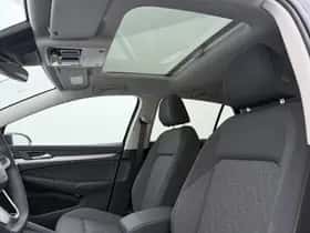 Volkswagen Golf (2026) thumbnail 6