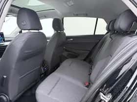 Volkswagen Golf (2026) thumbnail 7