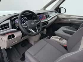 Volkswagen Multivan (2026) thumbnail 2