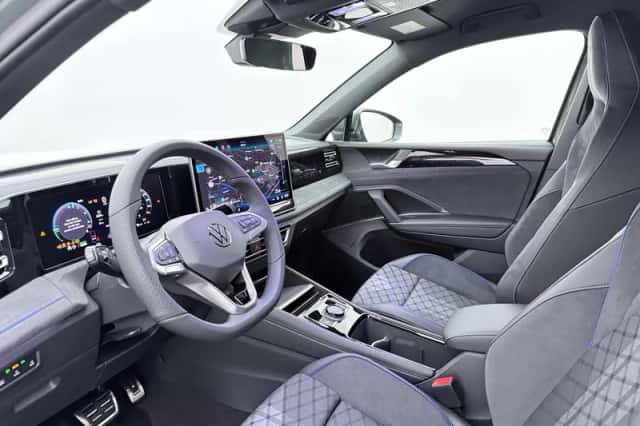 Volkswagen Tiguan (2026) thumbnail 2