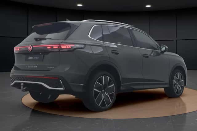 Volkswagen Tiguan (2026) thumbnail 3