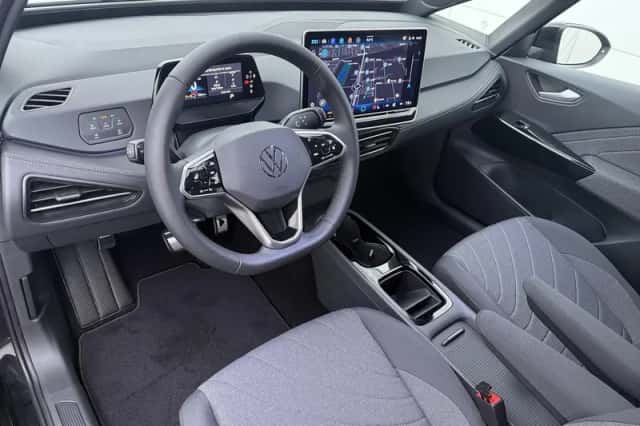 Volkswagen ID.3 (2026) thumbnail 2