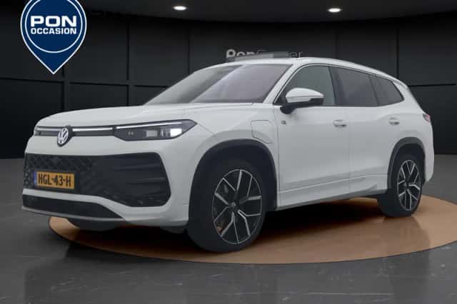 Volkswagen Tayron (2025) thumbnail 1