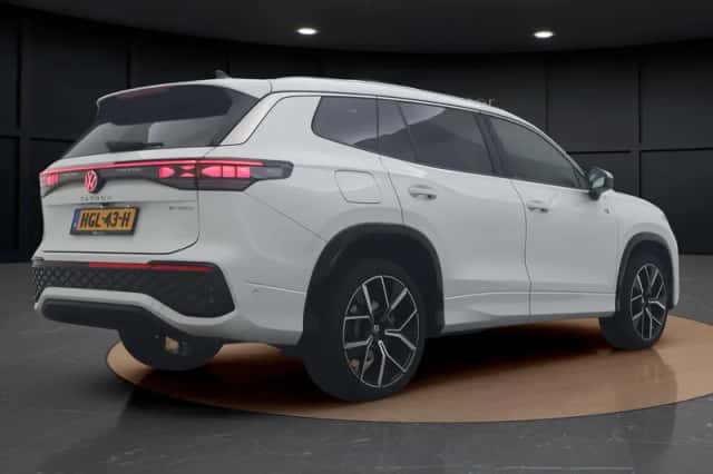 Volkswagen Tayron (2025) thumbnail 5