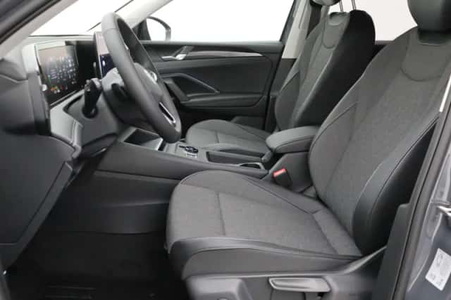 Volkswagen Tiguan (2026) thumbnail 7