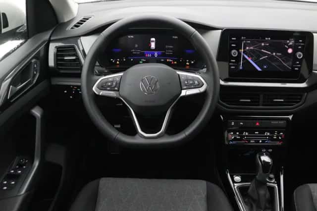 Volkswagen T-Cross (2025) thumbnail 9