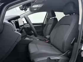 Volkswagen Golf (2026) thumbnail 3