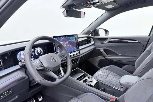 Volkswagen Tayron (2026) thumbnail 2