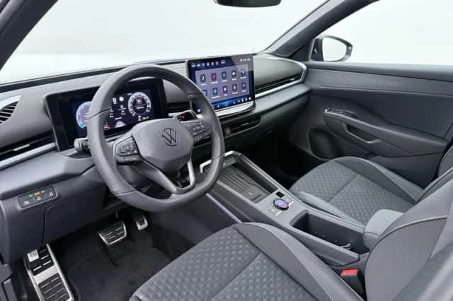 Volkswagen T-Roc (2026) thumbnail 2