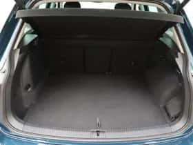 Volkswagen Tiguan (2023) thumbnail 8