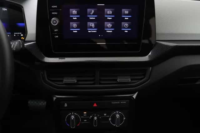 Volkswagen T-Cross (2025) thumbnail 10