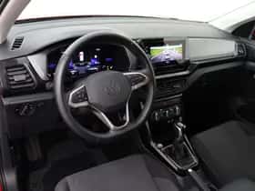 Volkswagen T-Cross (2025) thumbnail 3