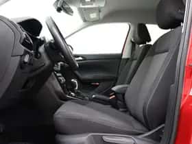 Volkswagen T-Cross (2025) thumbnail 4