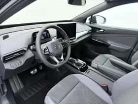 Volkswagen ID.4 (2026) thumbnail 2