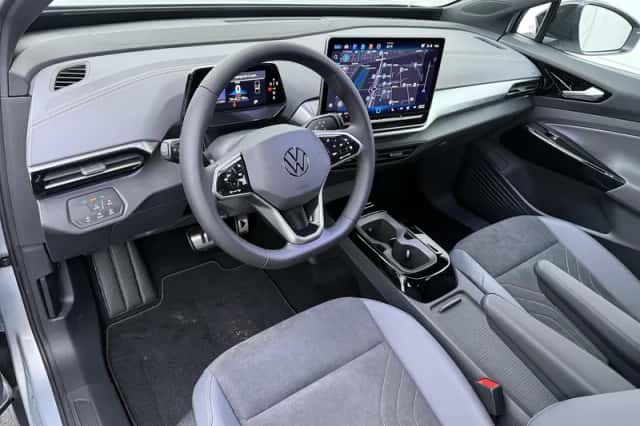 Volkswagen ID.4 (2026) thumbnail 2