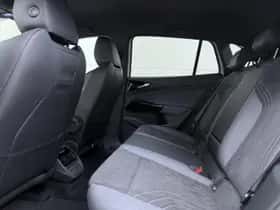 Volkswagen ID.4 (2026) thumbnail 6