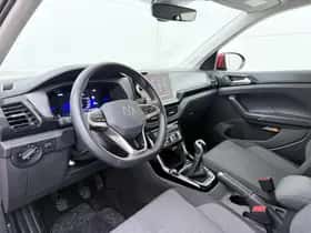 Volkswagen T-Cross (2025) thumbnail 3