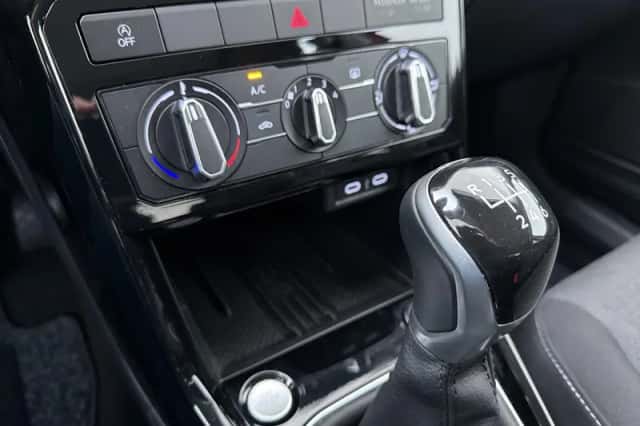 Volkswagen T-Cross (2025) thumbnail 11