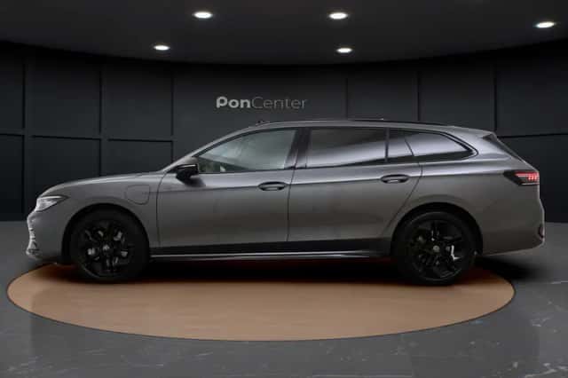 Volkswagen Passat (2026) thumbnail 5
