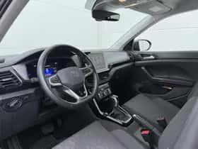 Volkswagen T-Cross (2025) thumbnail 3