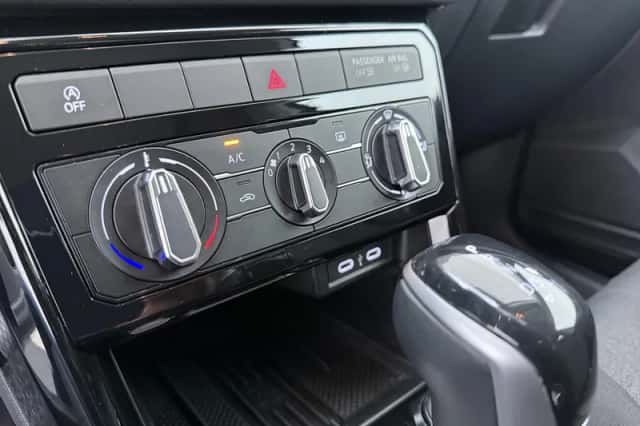 Volkswagen T-Cross (2025) thumbnail 7