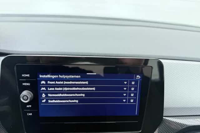 Volkswagen T-Cross (2025) thumbnail 11