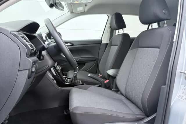 Volkswagen T-Cross (2025) thumbnail 5