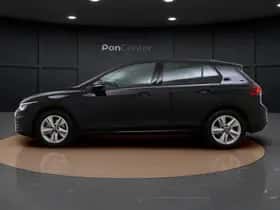Volkswagen Golf (2024) thumbnail 6